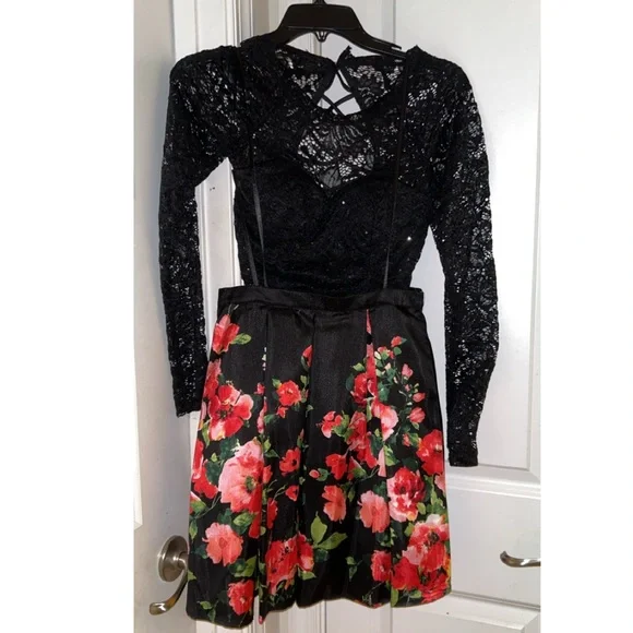 NWT Sequin Hearts 2 Piece Set - Picture 6 of 9